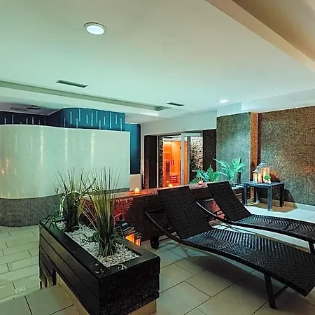 Hotel Wellness Diplomat 4*